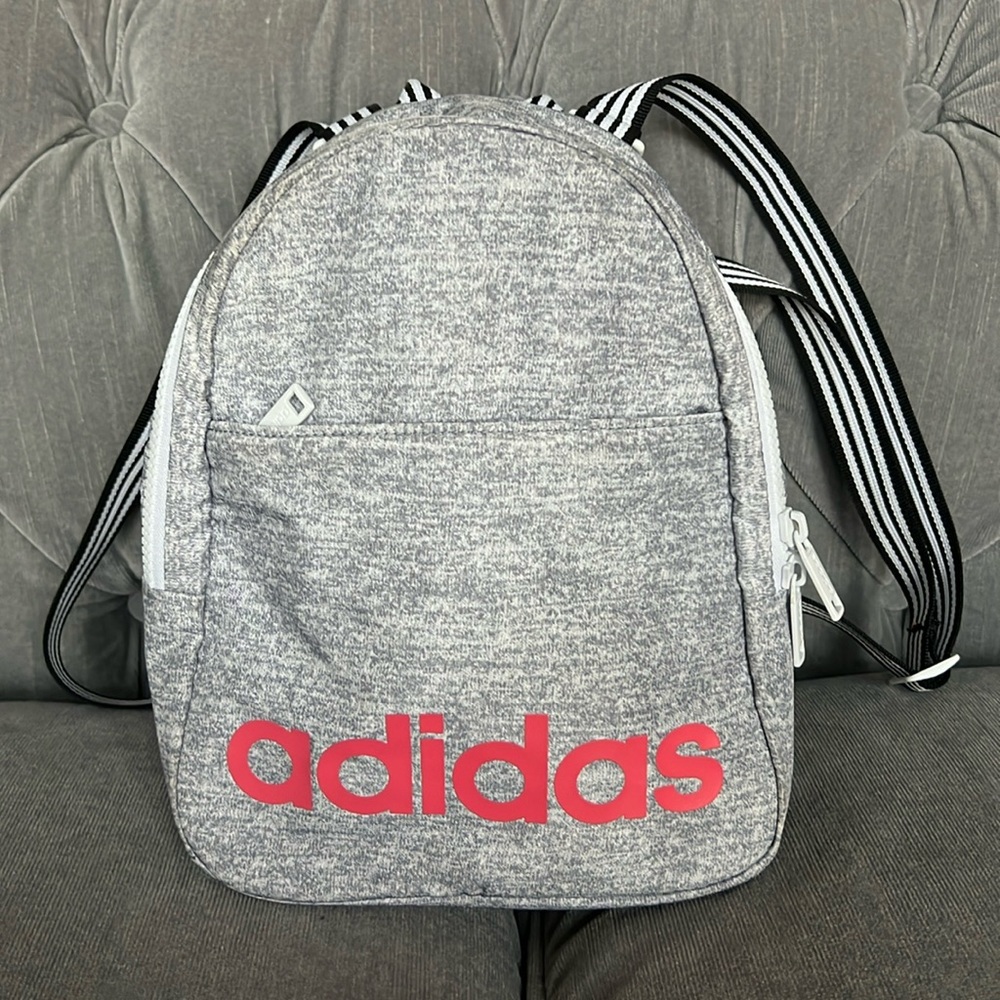 Adidas mint NWOT mini backpack